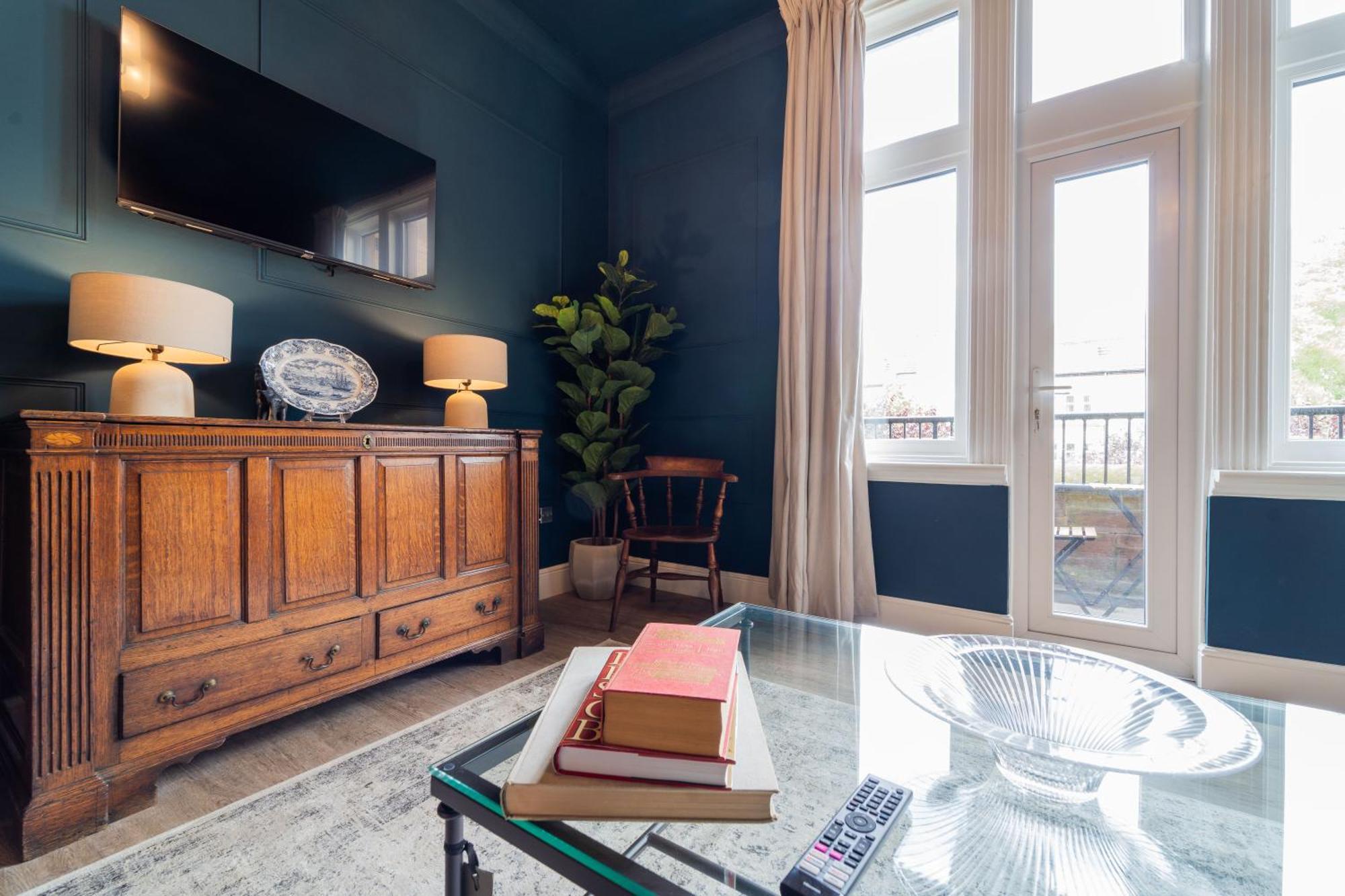 2 The Quadrant Luxury Apartments - Hoylake Exteriör bild