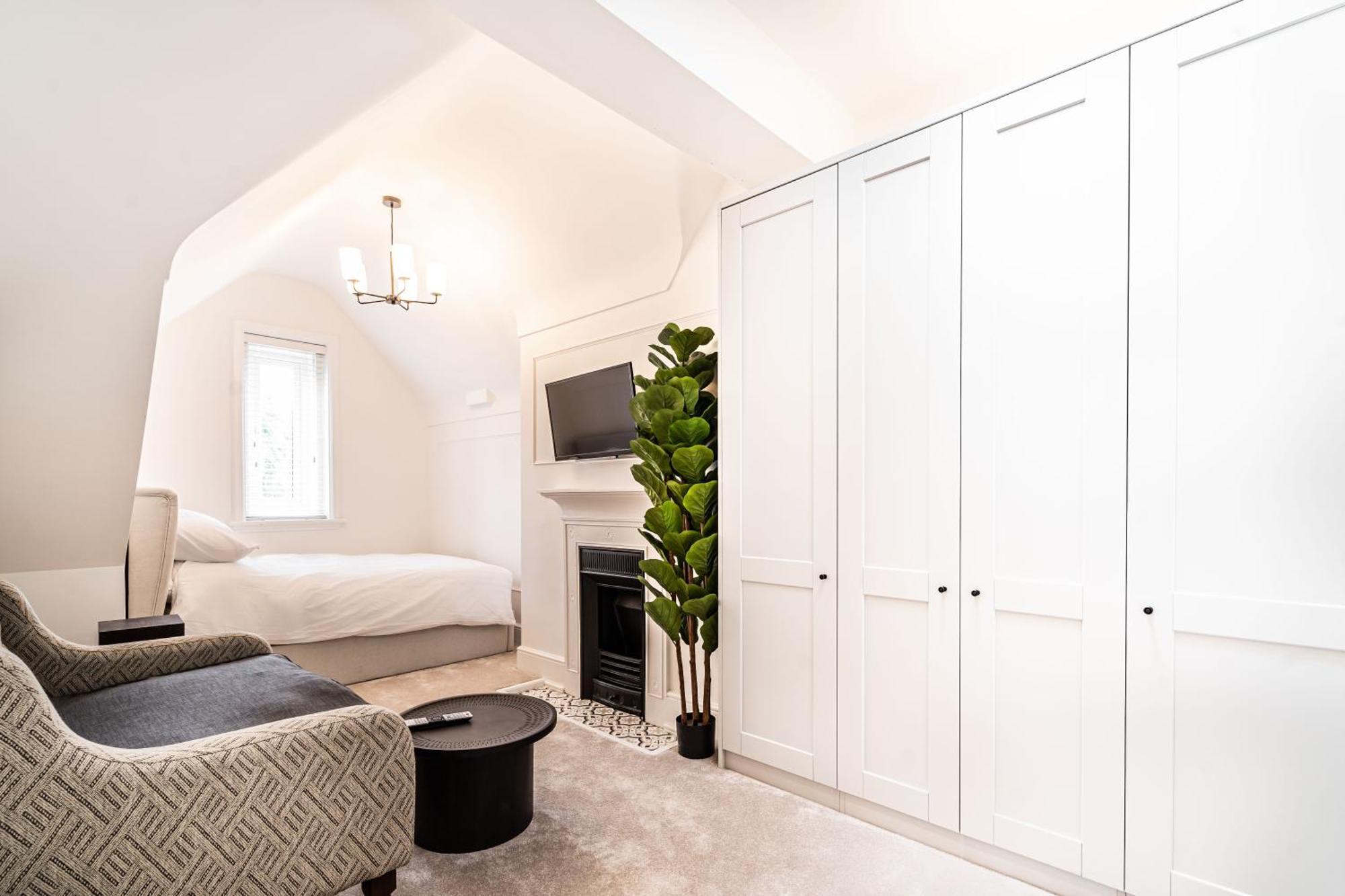 2 The Quadrant Luxury Apartments - Hoylake Exteriör bild