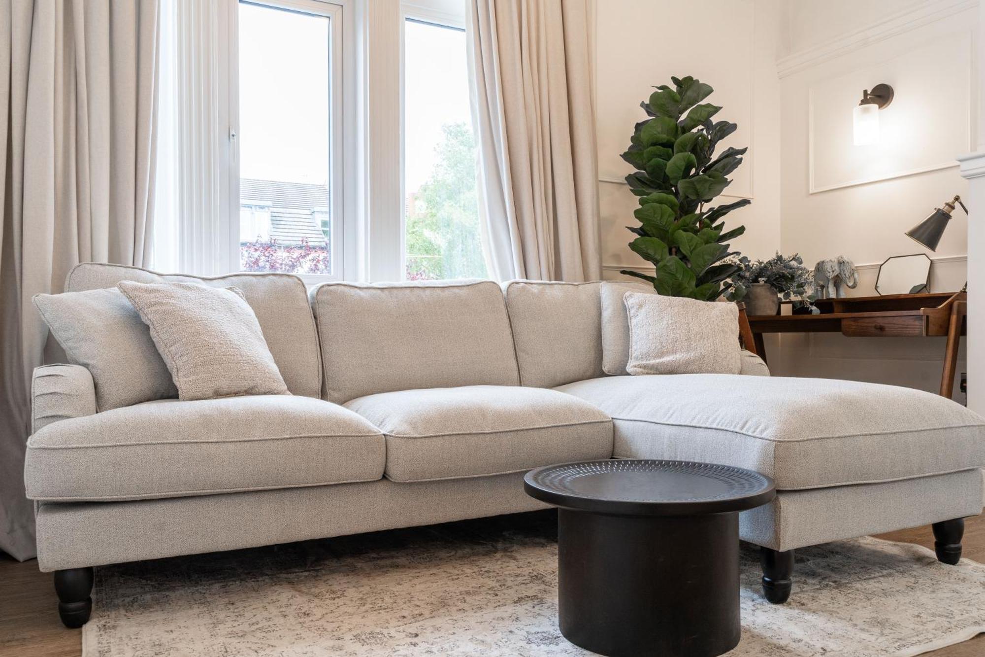 2 The Quadrant Luxury Apartments - Hoylake Exteriör bild